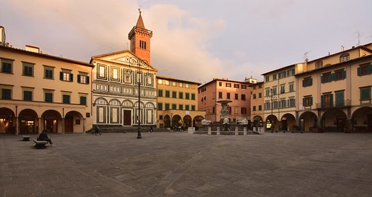 piazza-farinata-degli-uberti-empoli