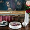 Vaso alto in marmo bianco by Jacopo Simonetti-lifestyle