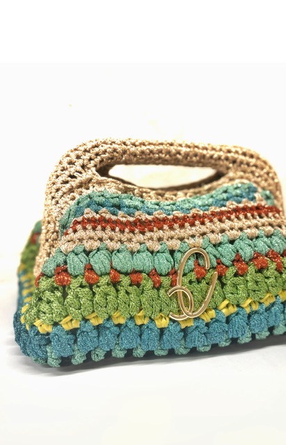 artempo-manifatture-borsa-crochet-turchese_lifestyle